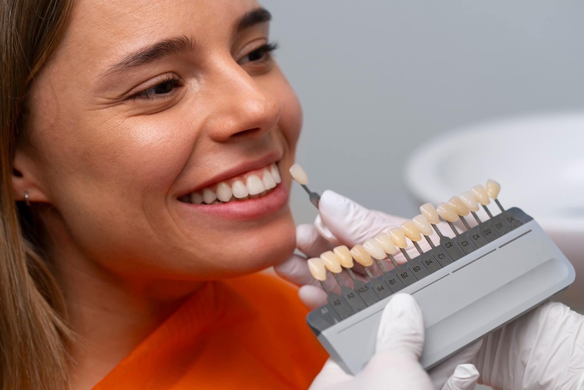 Evaluating aesthetic dental options in Thousand Oaks